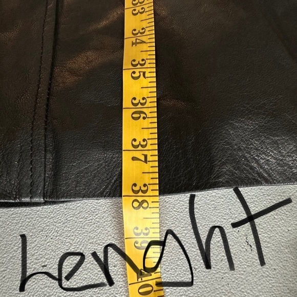 Vintage Pierre Cardiin leather long women’s coat - Picture 12 of 15